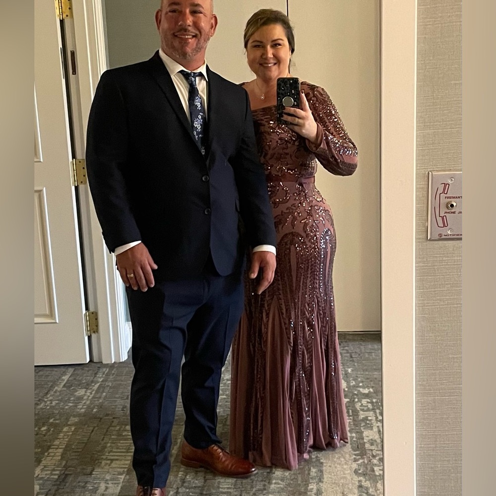 Dark Rose Gown Size 16- WORN ONCE - Picture 1 of 5